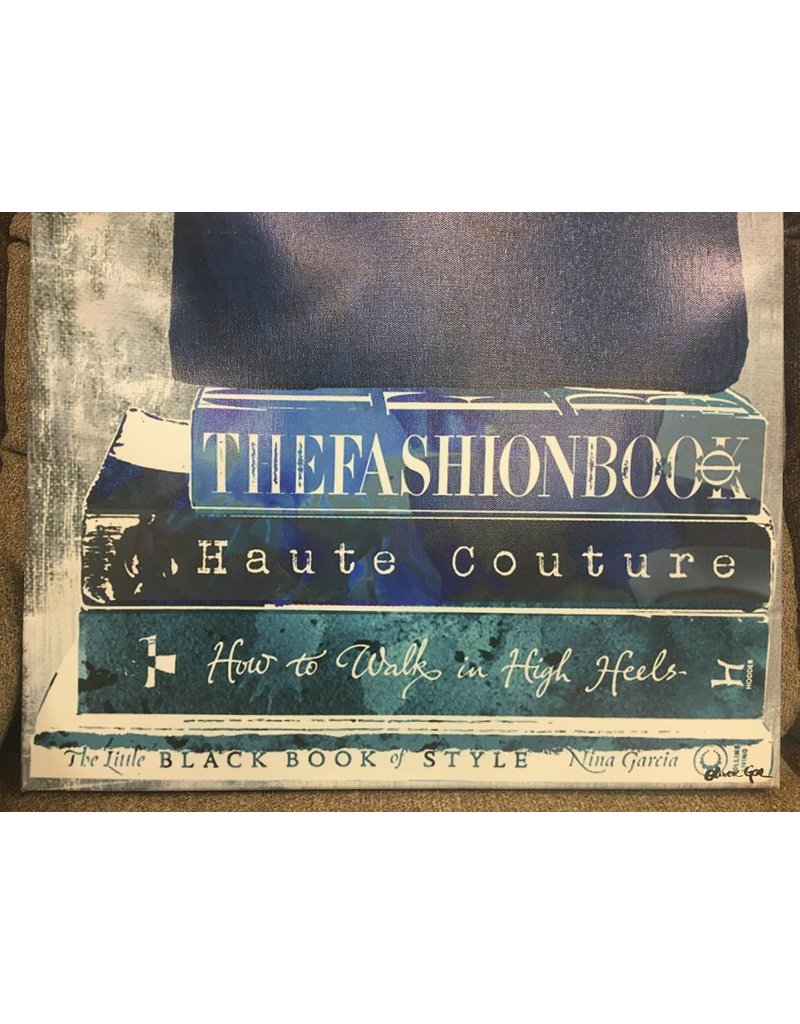 Oliver Gal 'Fashion A to Z' Graphic Art Print on Wrapped Canvas