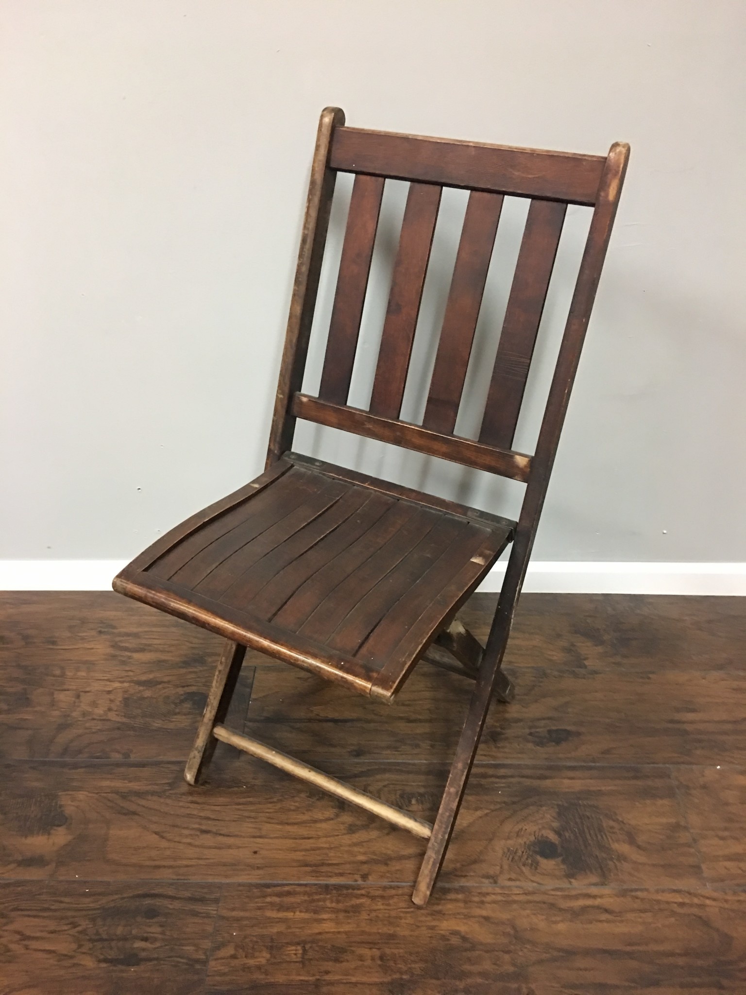 vintage wooden folding chair