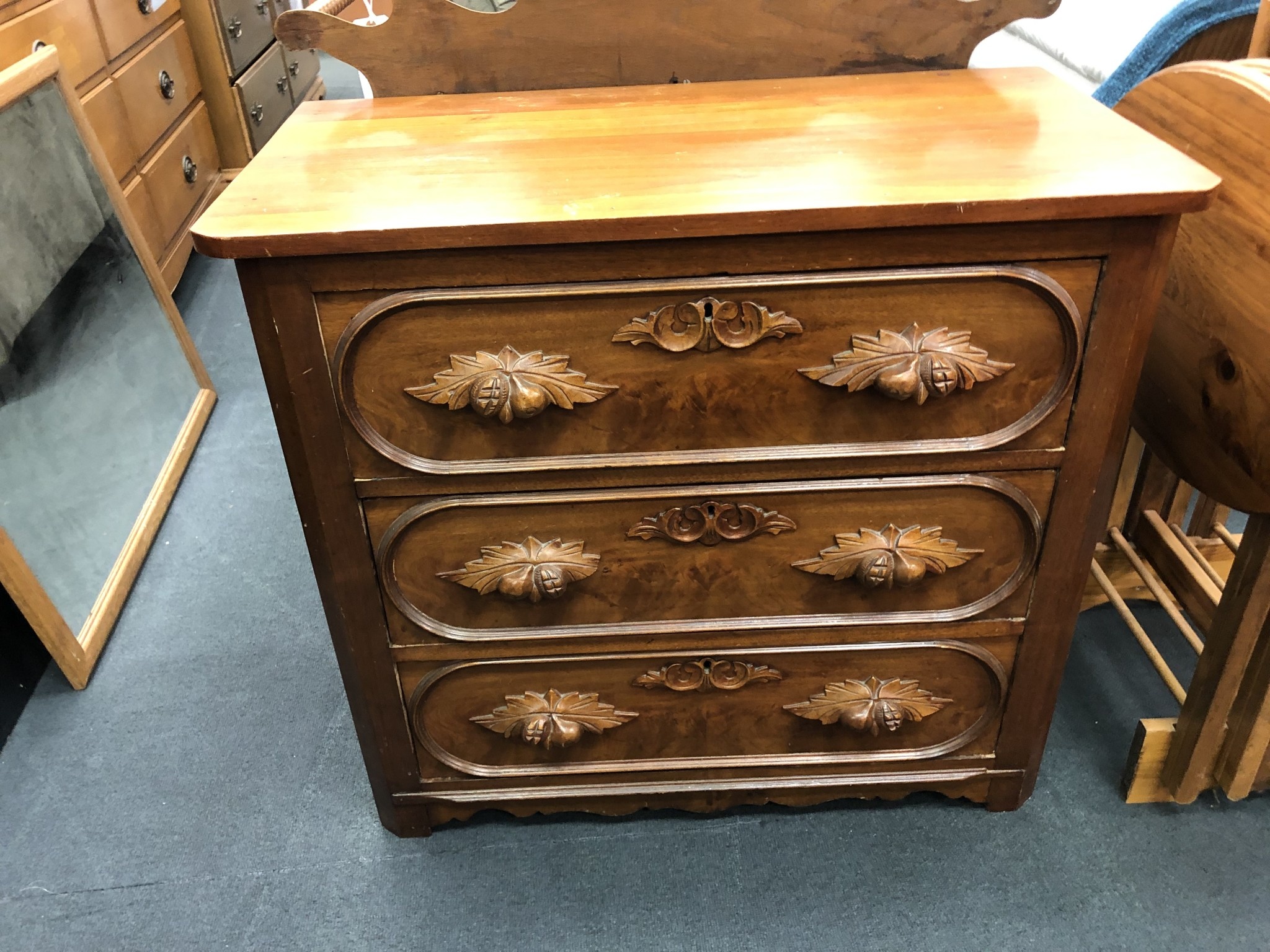 Walnut 3 Drawer Victorian Washstand W Carved Pulls Heirloom Home