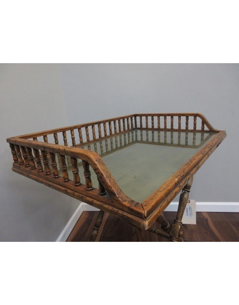 Folding Luggage Rack w/Gallery Tray