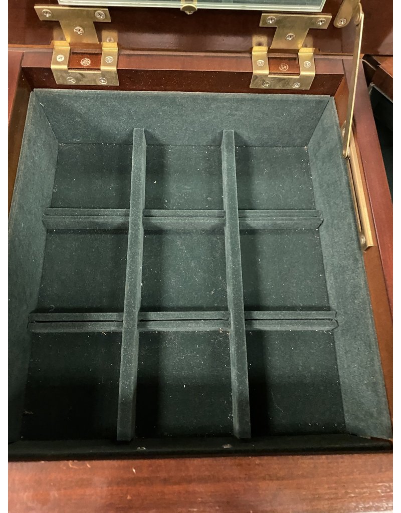 Queen Anne Style Jewelry Chest with 6 Drawers