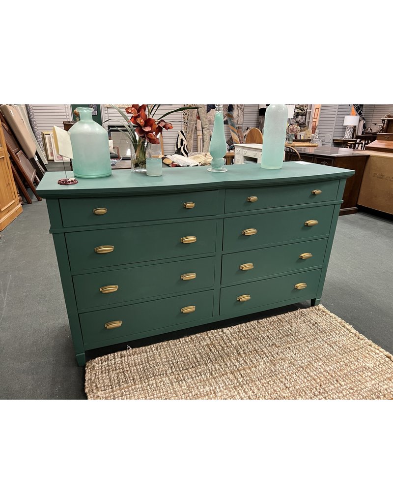 Emerald Eight Drawer Dresser