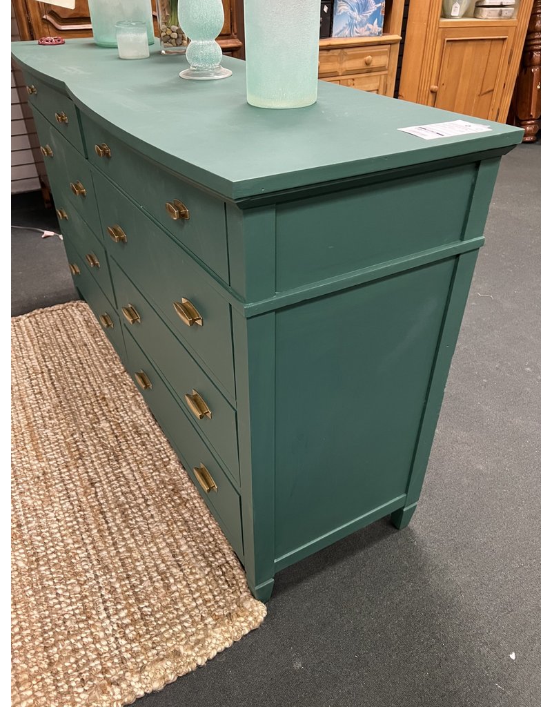 Emerald Eight Drawer Dresser