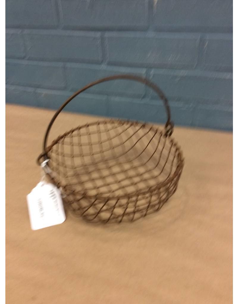 CWI Gifts Wire Mesh Basket Rust