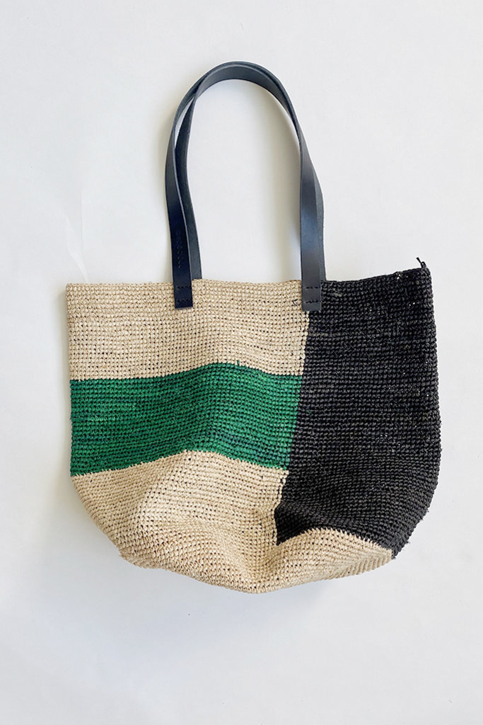 woven raffia bag