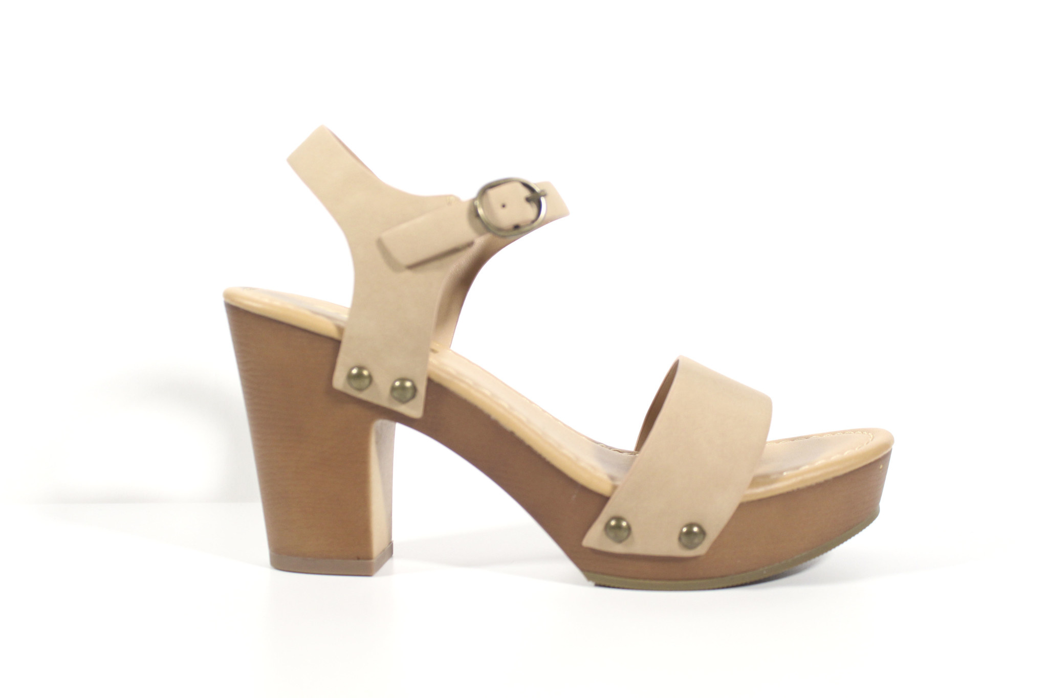 Soda CHIVASS Cindy�s Shoes Soda CHIVASS Cindy�s Shoes