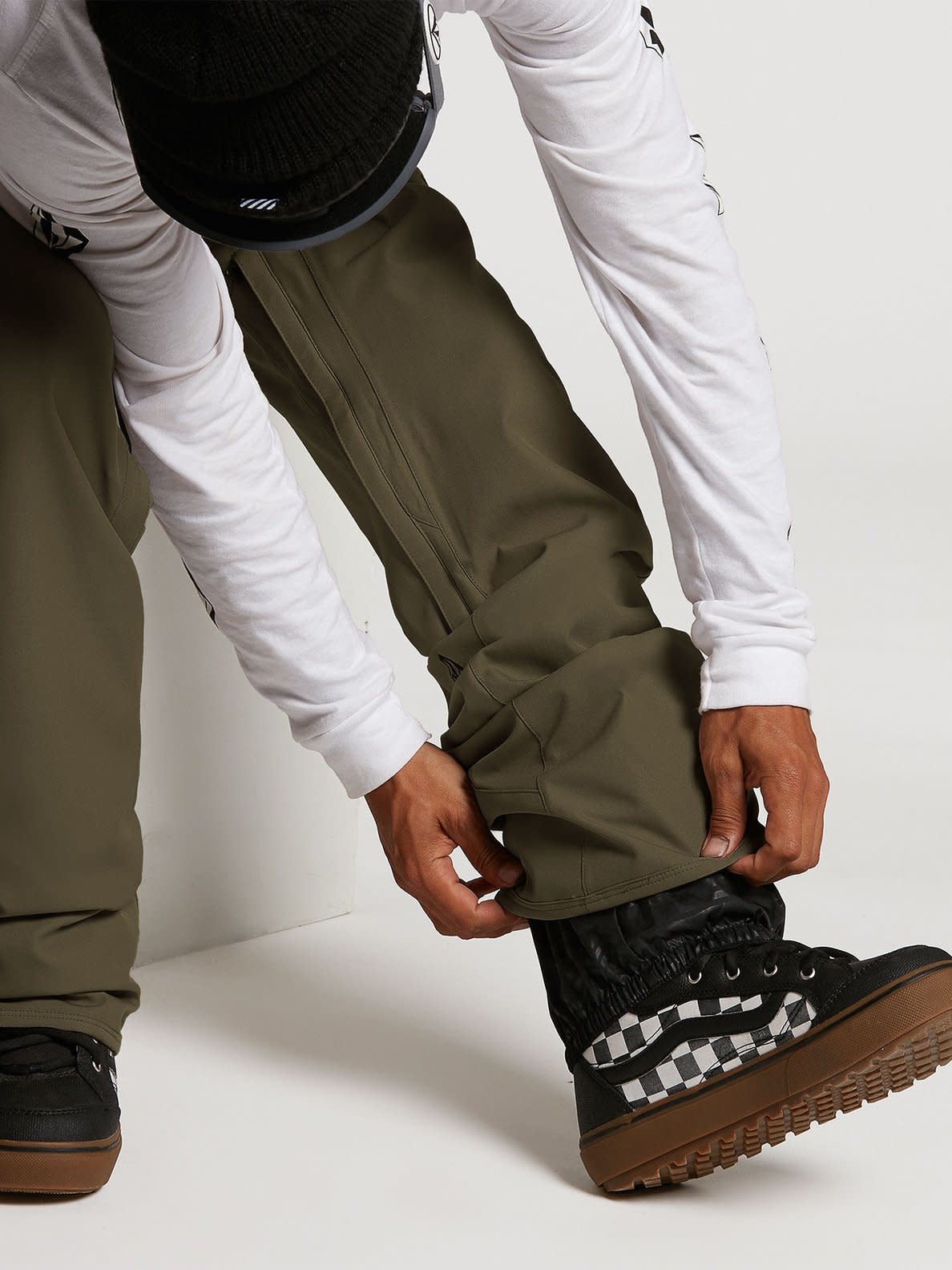 VOLCOM FREAKIN SNOW CHINO