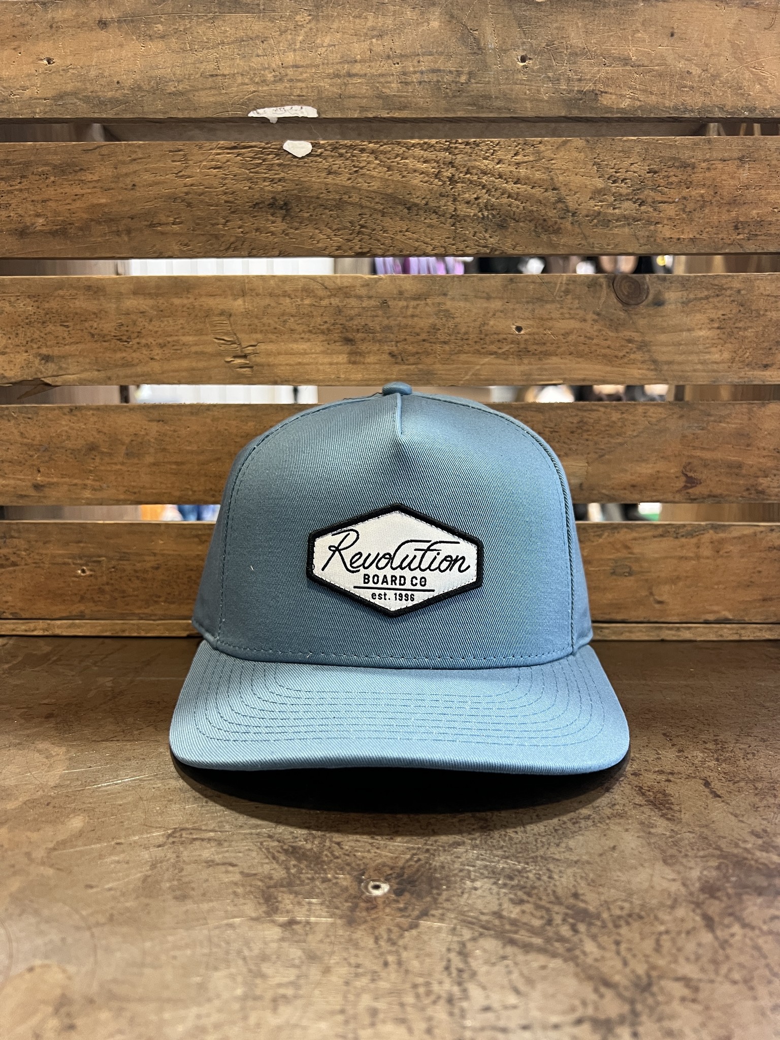 REVOLUTION SC SCRIPT HAT