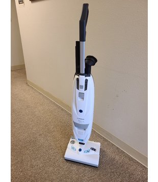 Lindhaus Cordless Upright Vacuum - Valzer L-ion Digital Pro 12"