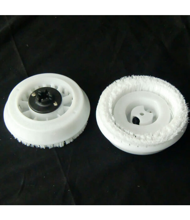 Koblenz Carpet Brushes  - Koblenz Carpet Extractor 6"  (Pair)