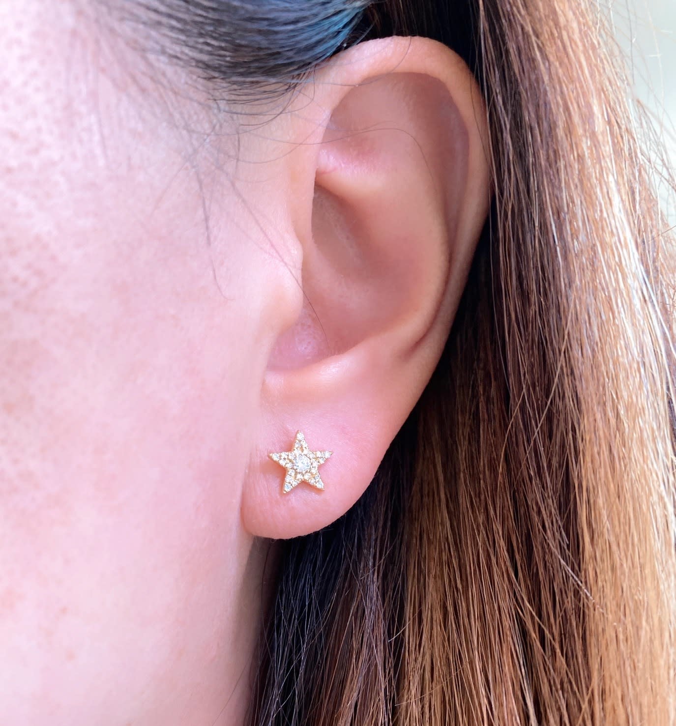 Trabert Goldsmiths Pave Diamond Star Stud Earrings