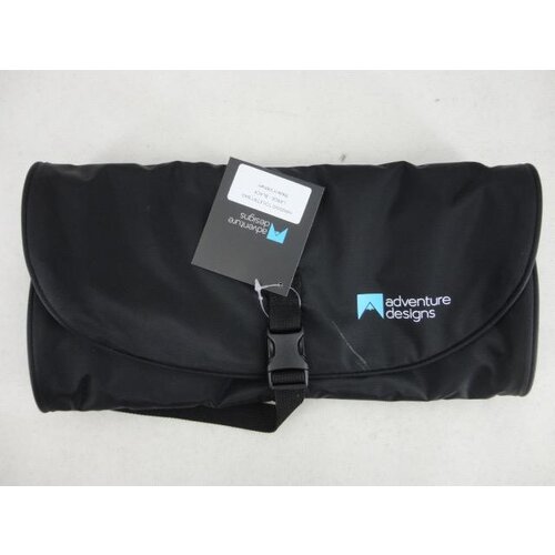 ADVENTURE DESIGNS ADVENTURE DESIGNS HANGING TOILETRY BAG LARGE ADVENTURE DESIGNS ADVENTURE DESIGNS HANGING TOILETRY BAG LARGE