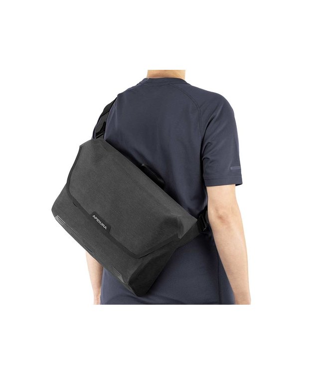 Apidura Apidura City Messenger 13 inch