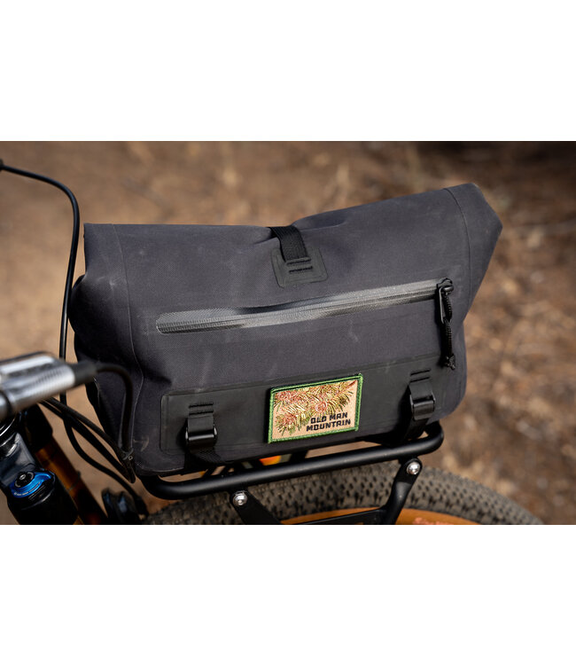 Old Man Mountain Old Man Mountain Juniper Trunk Bag