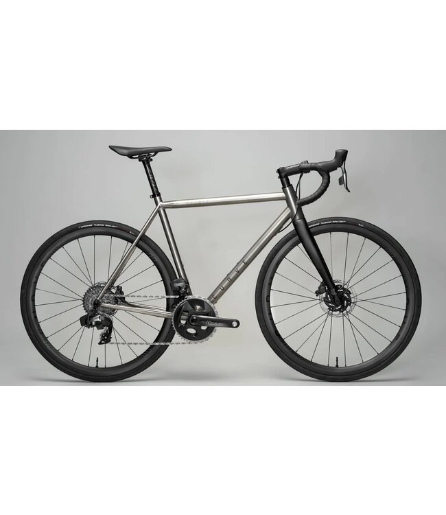 Curve Cycling Curve Belgie DISC Titanium