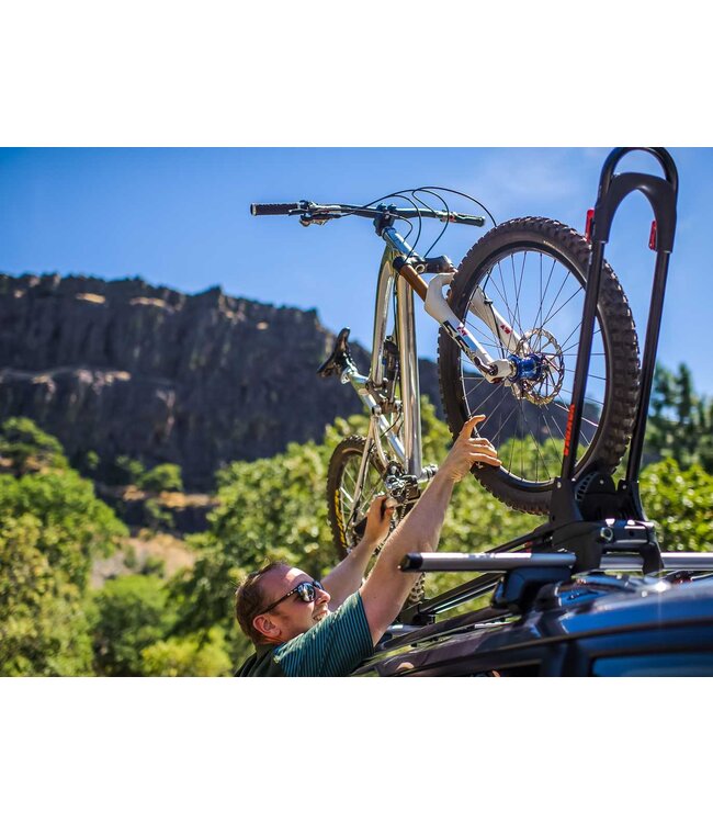 Yakima Front Loader w/ locks