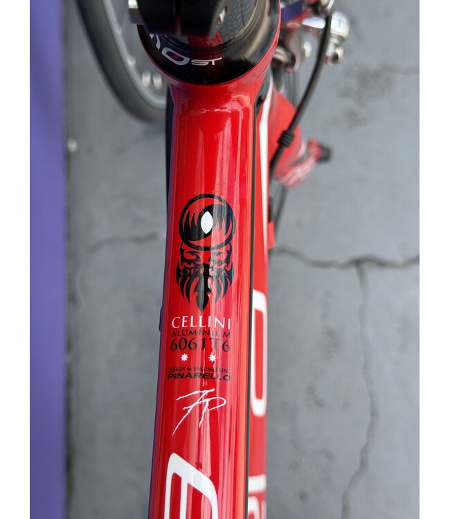 Opera Opera Cellini Tiagra 002 Red