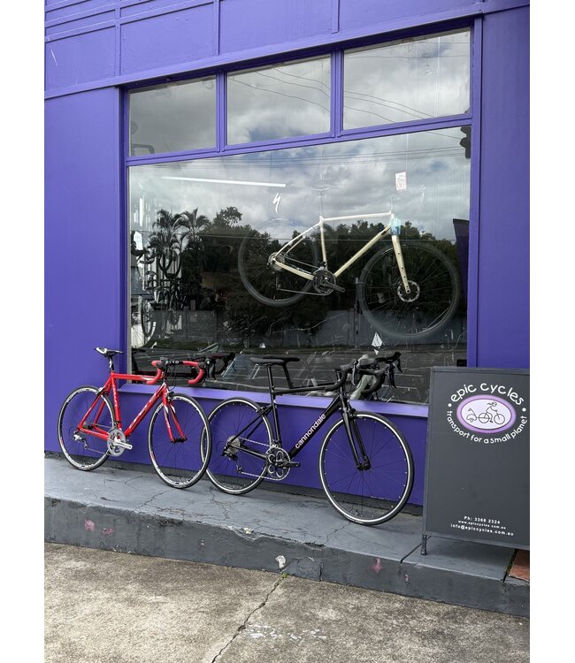 Opera Opera Cellini Tiagra 002 Red