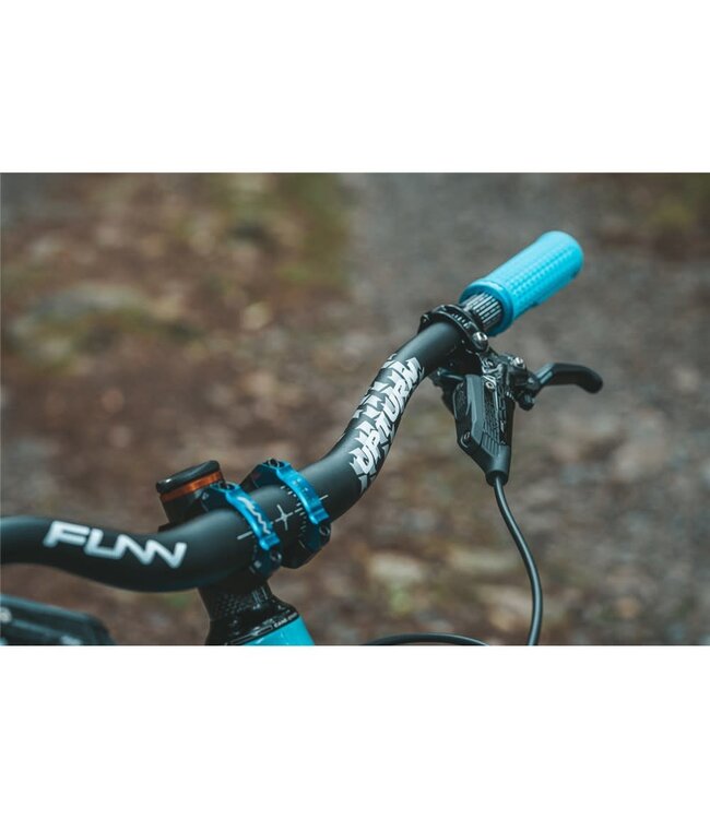 FUNN Handlebar Upturn 31.8mm 40mm Rise - 785mm Width - Black