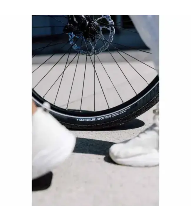 Schwalbe Motion Big Apple 20 x 2.00 Tyre Black + Reflex