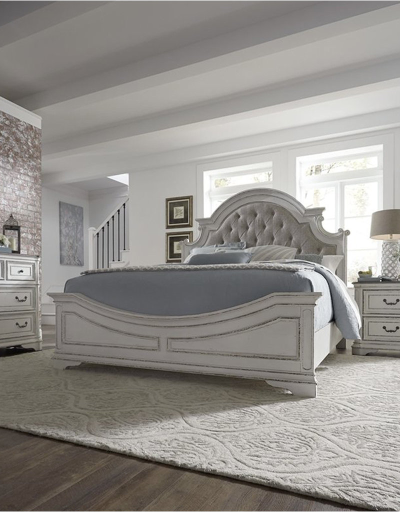 Liberty Furniture Magnolia Manor Bedroom Collection