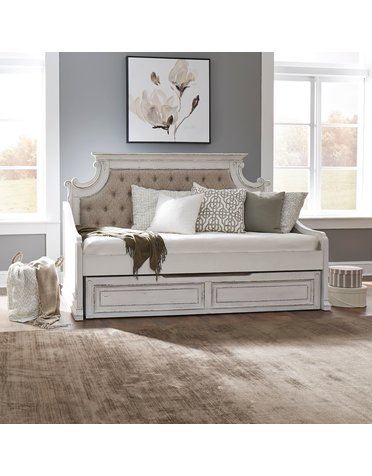 Magnolia Manor Daybed w/ Trundle