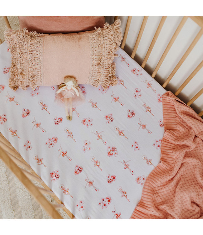 snuggle hunny cot sheets