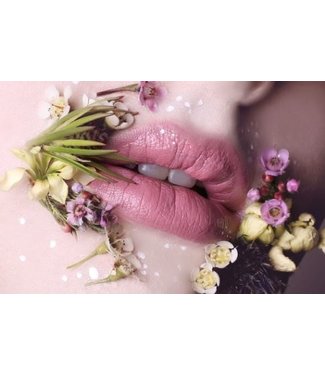 SHANGHAI SUZY SUZY - MISS SOPHIA LILAC SATIN LIPSTICK