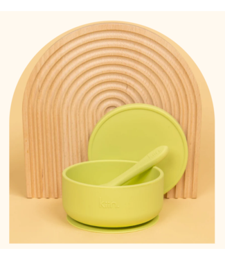 kiin SILICONE SUCTION BOWL WITH LID & SPOON - APPLE