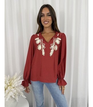 RENAE MAROON TOP