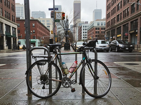 How to Lock Your Bike in Vancouver So It Doesn't Get Stolen