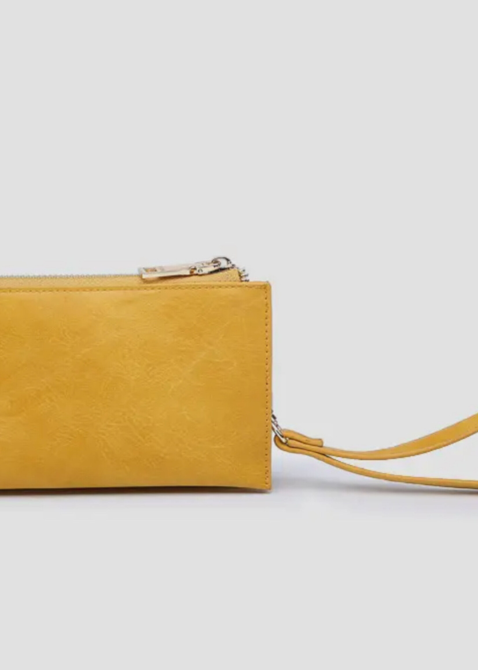 Jen & Co. Kyla Wallet in Red