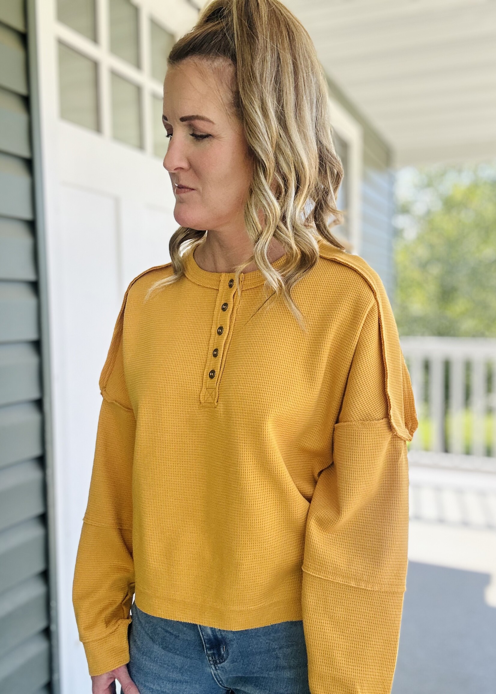 Weekend Top in Mustard