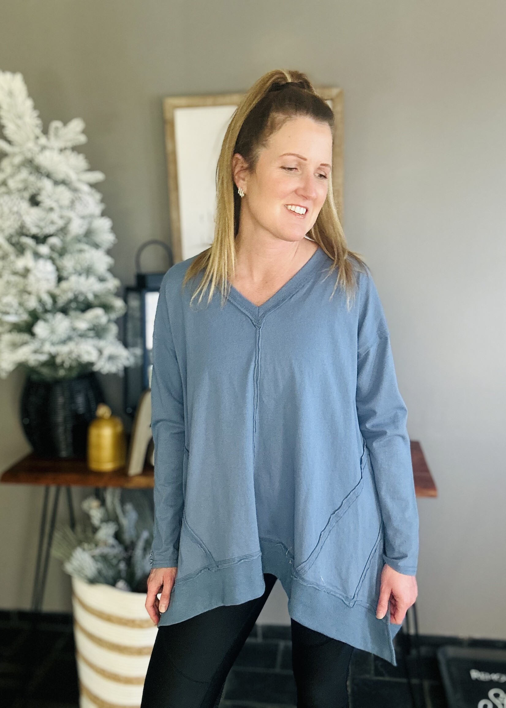 Mid-Day Break Top in Denim Blue