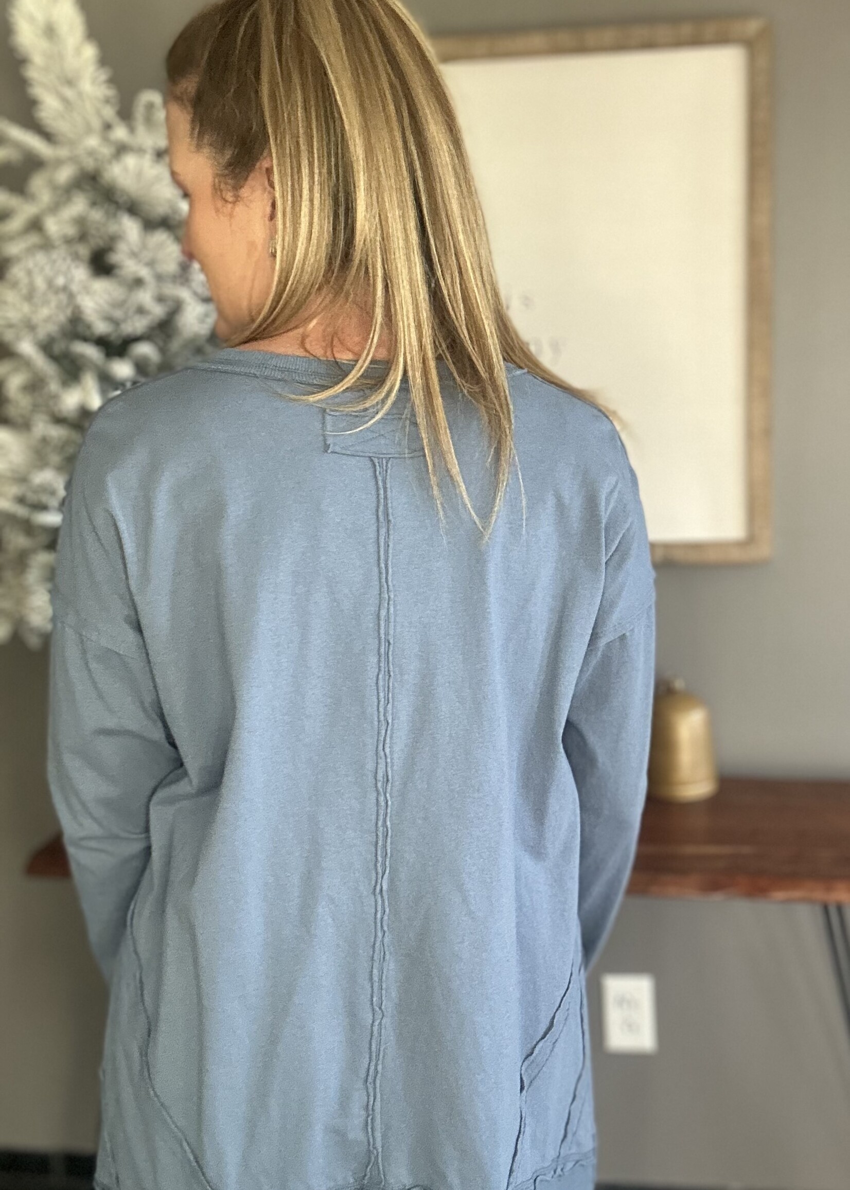 Mid-Day Break Top in Denim Blue