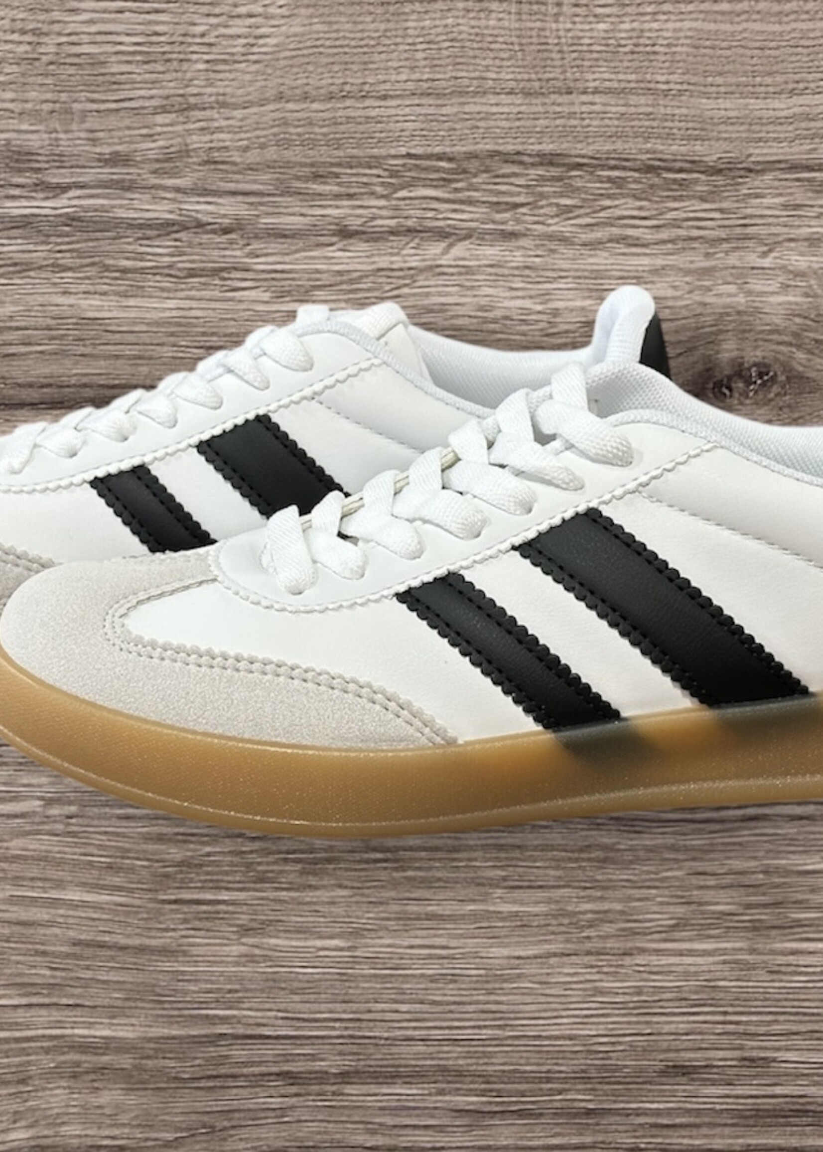 La Sheelah The Mariama Sneaker