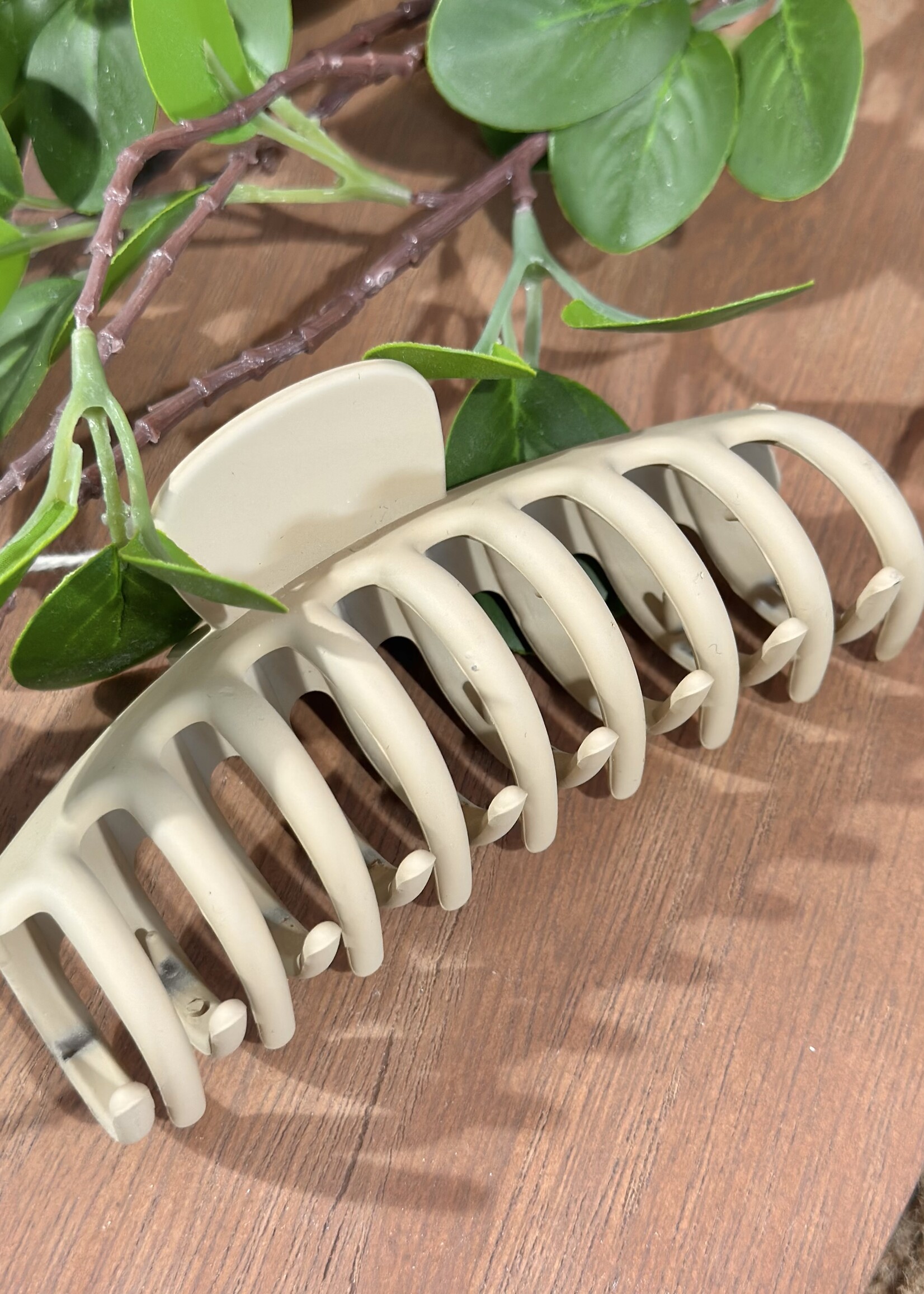 Attic Salt Boutique Tan Claw Hair Clip