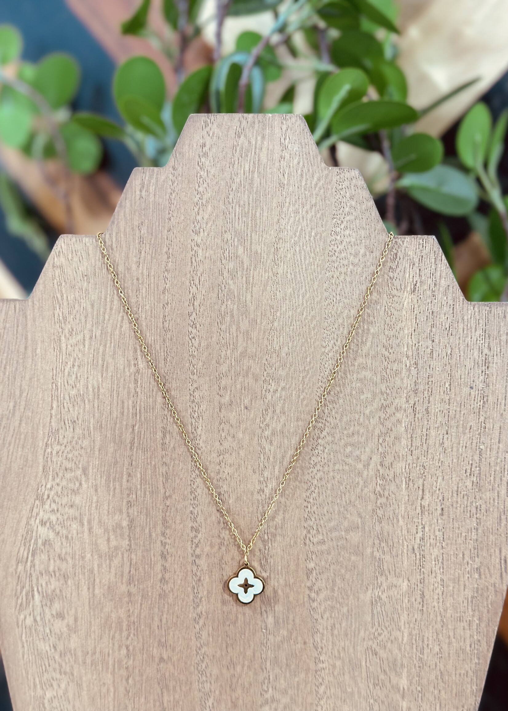 Attic Salt Boutique Clover Necklace