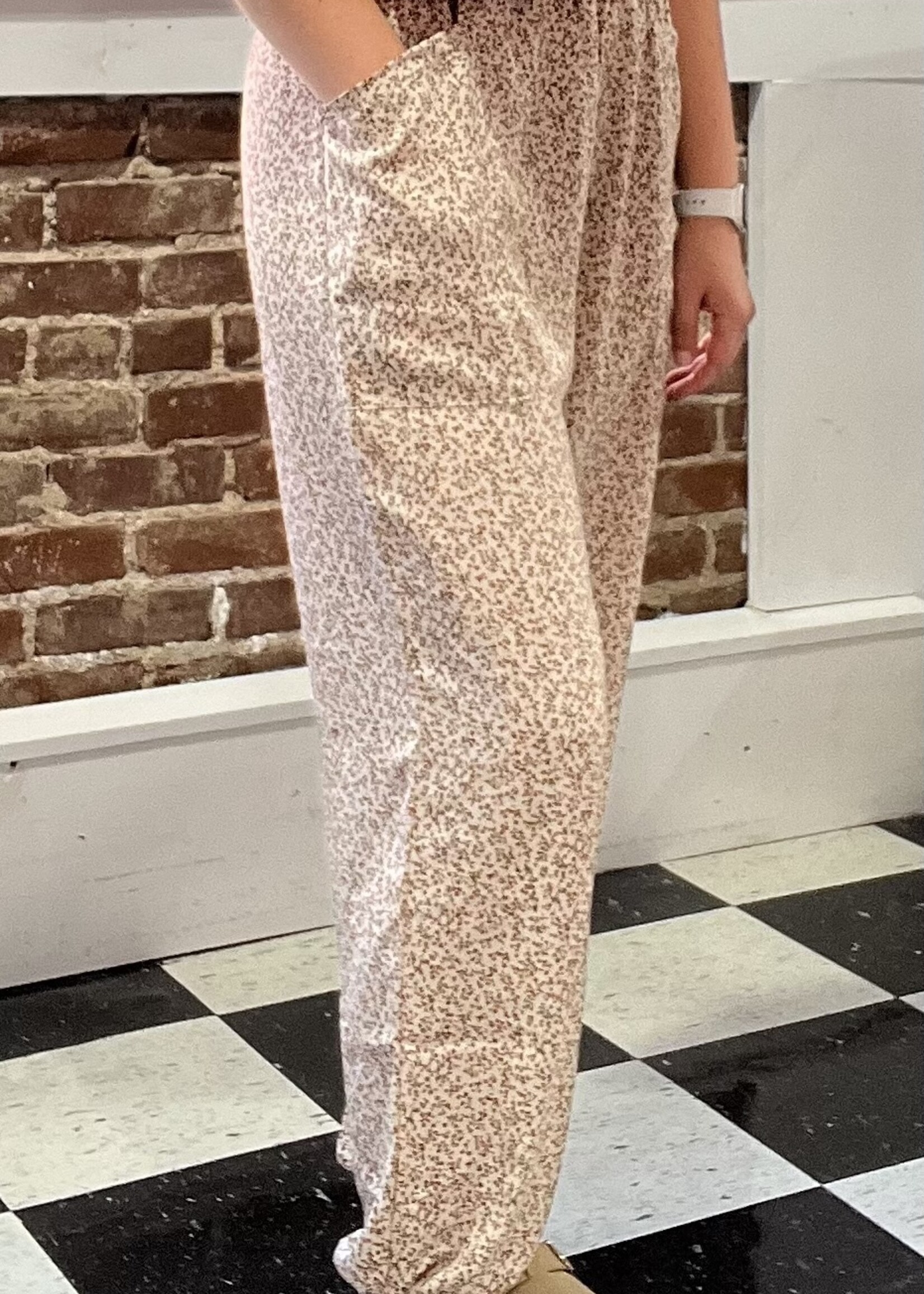 Bucketlist Light Taupe Petite Floral Jogger Pants