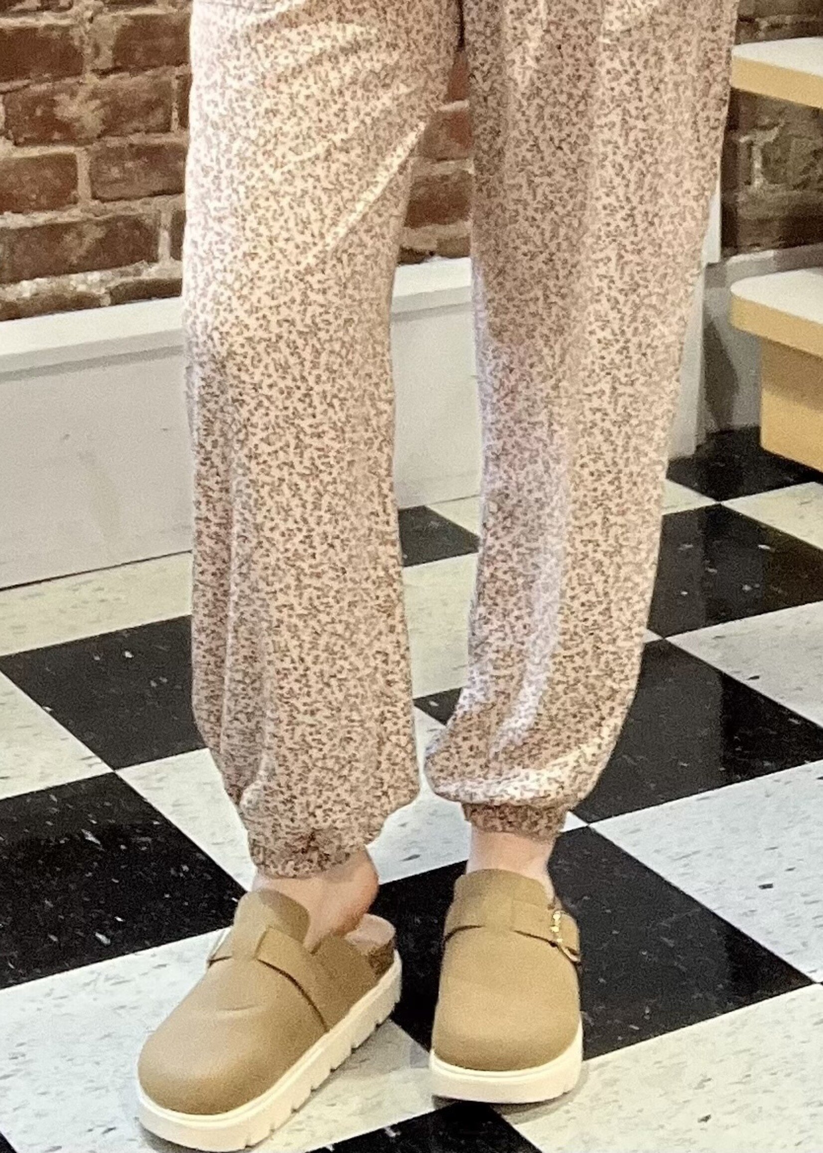 Bucketlist Light Taupe Petite Floral Jogger Pants