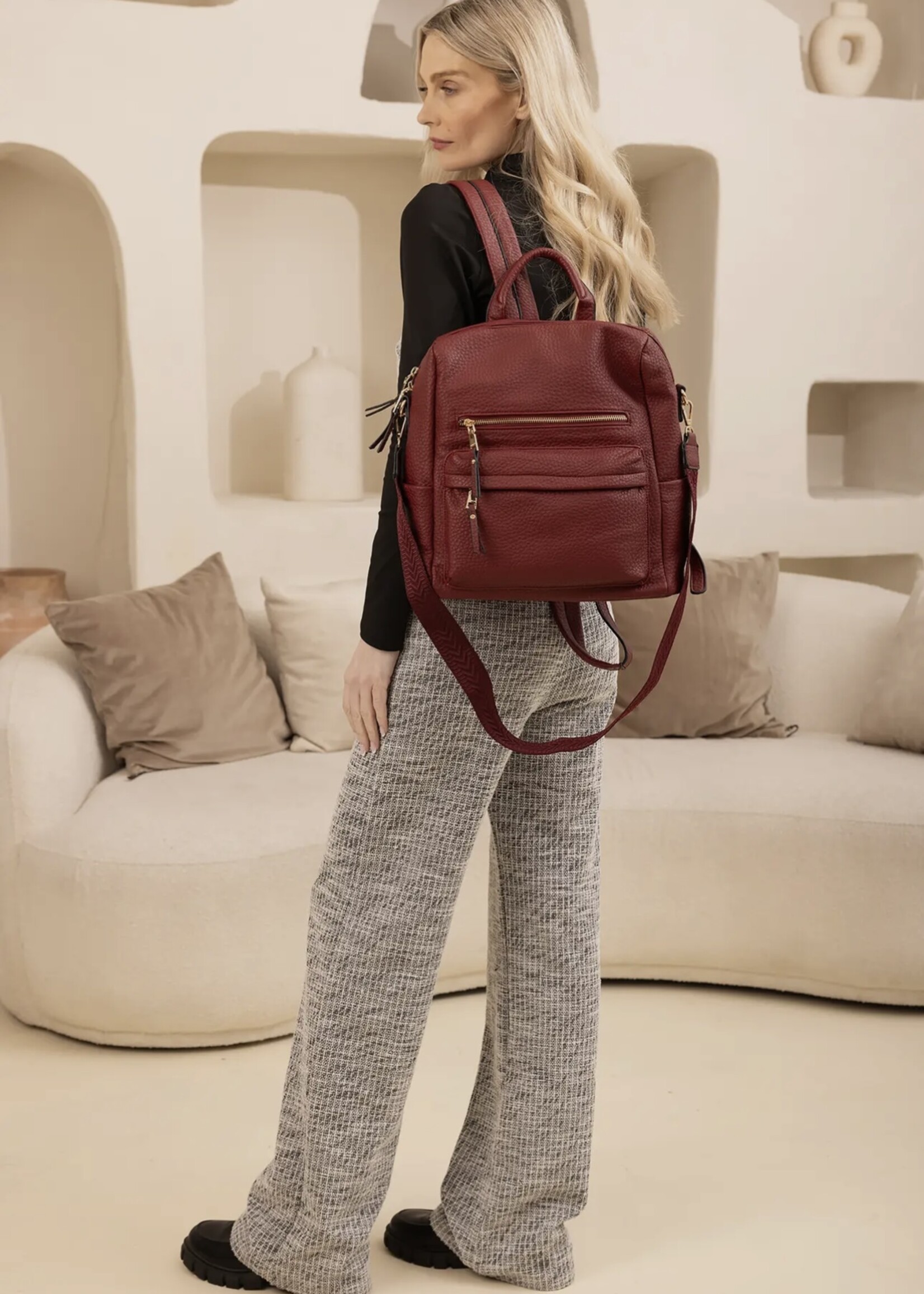 Jen & Co. Merlot Amelia Backpack with Guitar Strap