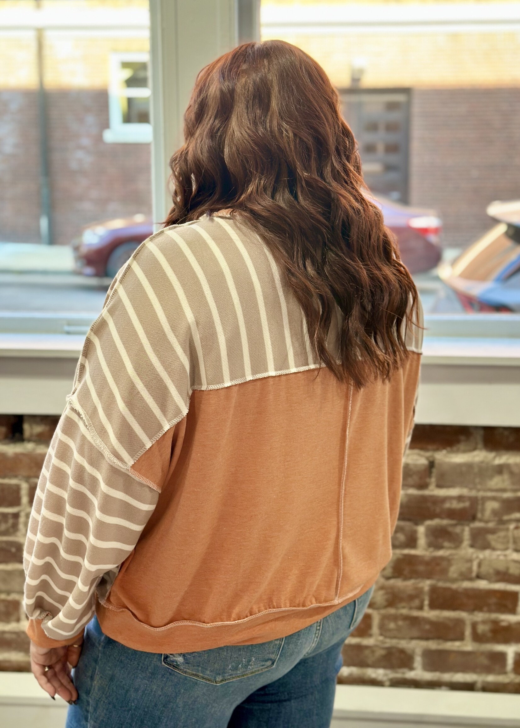 Haptics Taupe/Rust Striped Crewneck