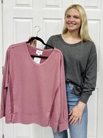 Andre by Unit Rose Comfy Two Tone Thermal Pullover