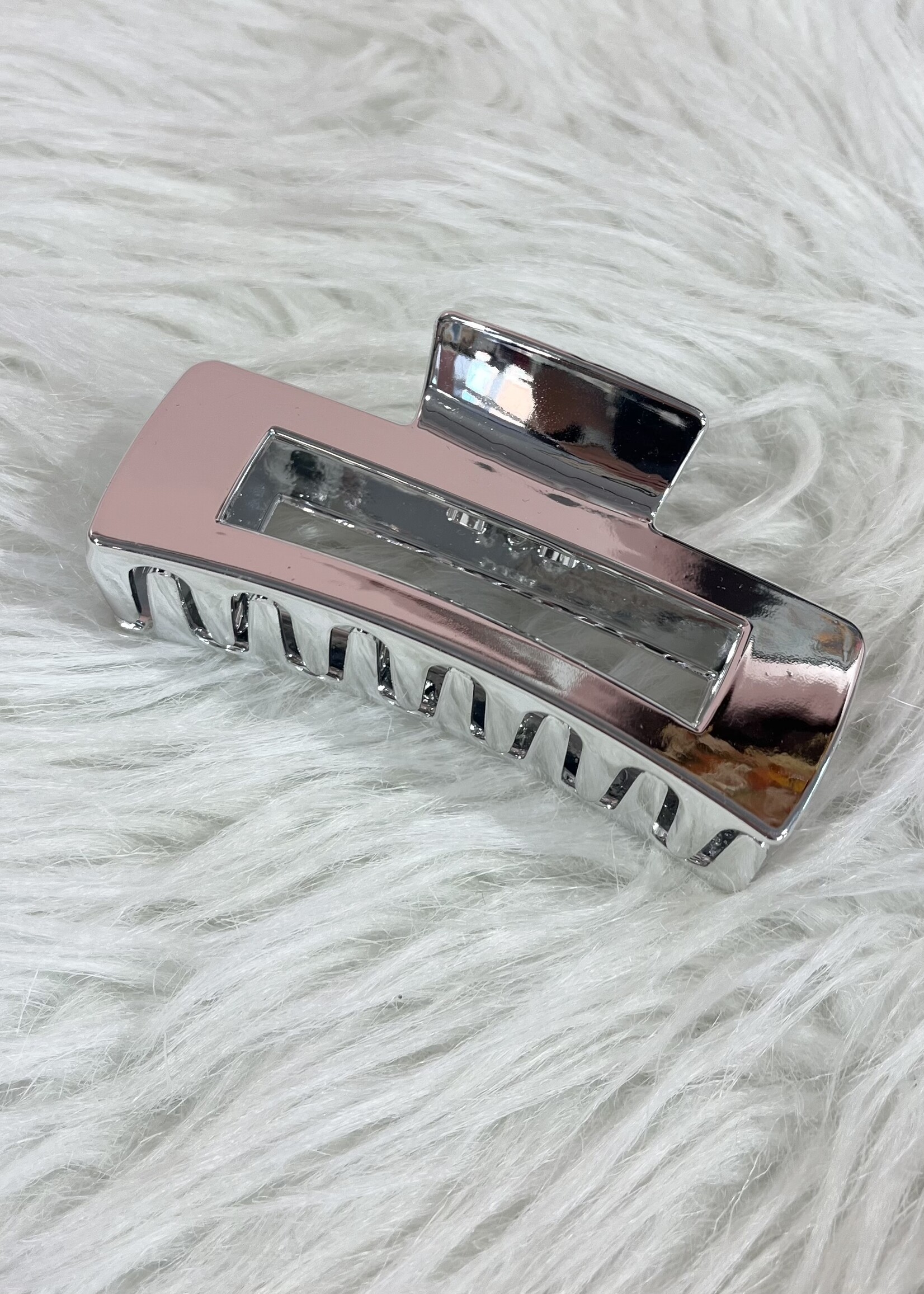 Silver Metallic Claw Clip