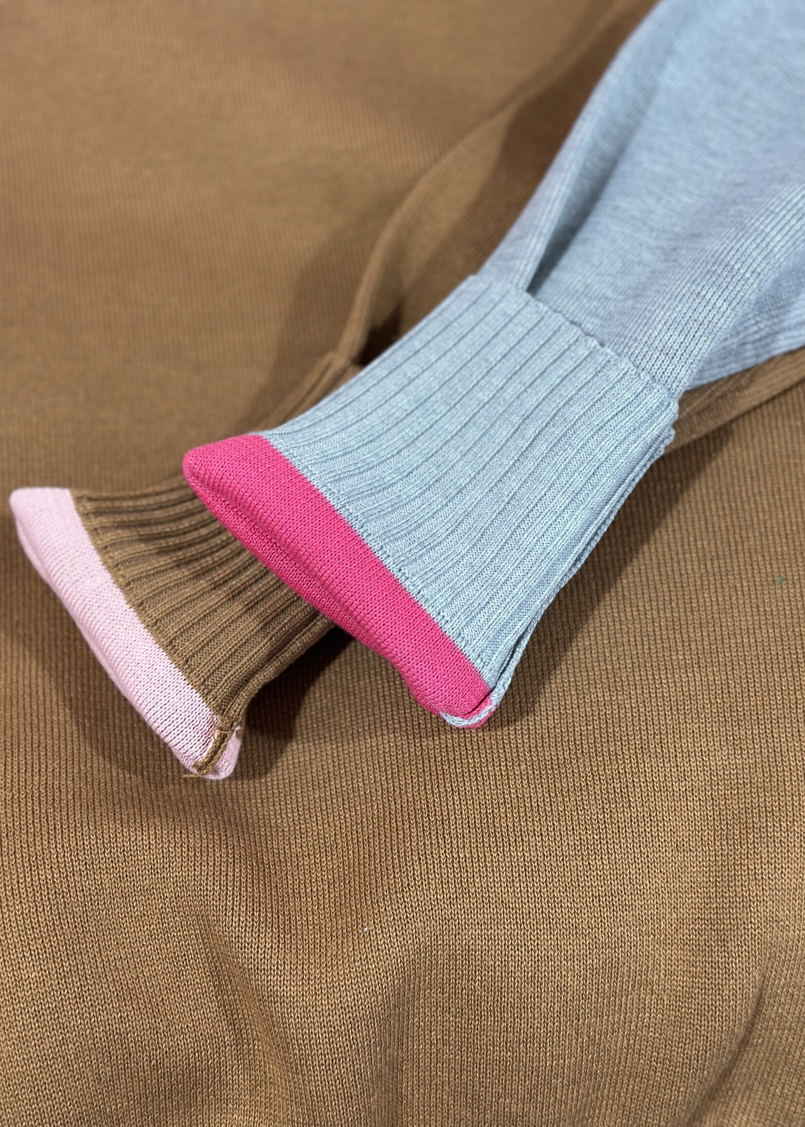 Zenana Contrast Sweater