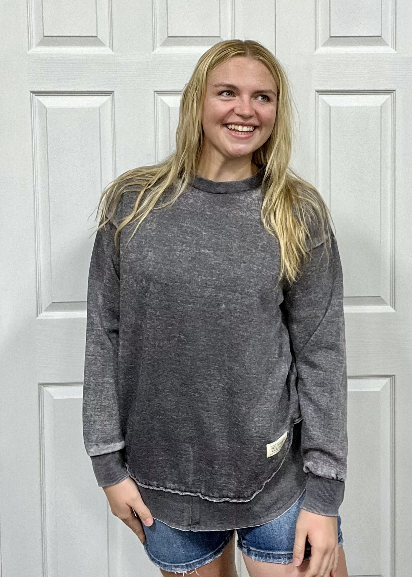 Southern Couture Comfy Round Here Pullover in Pepper