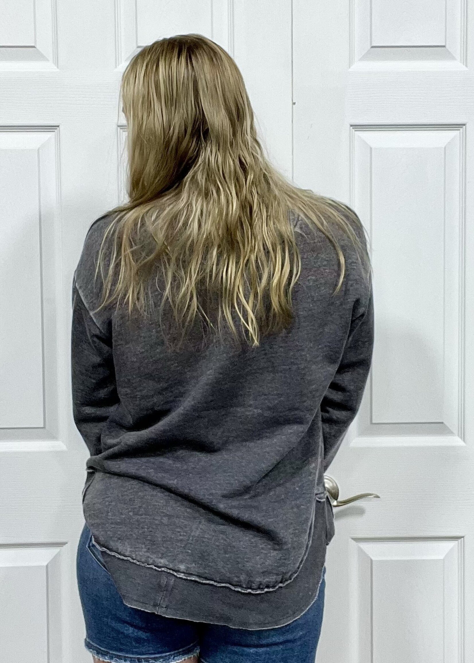 Southern Couture Comfy Round Here Pullover in Pepper