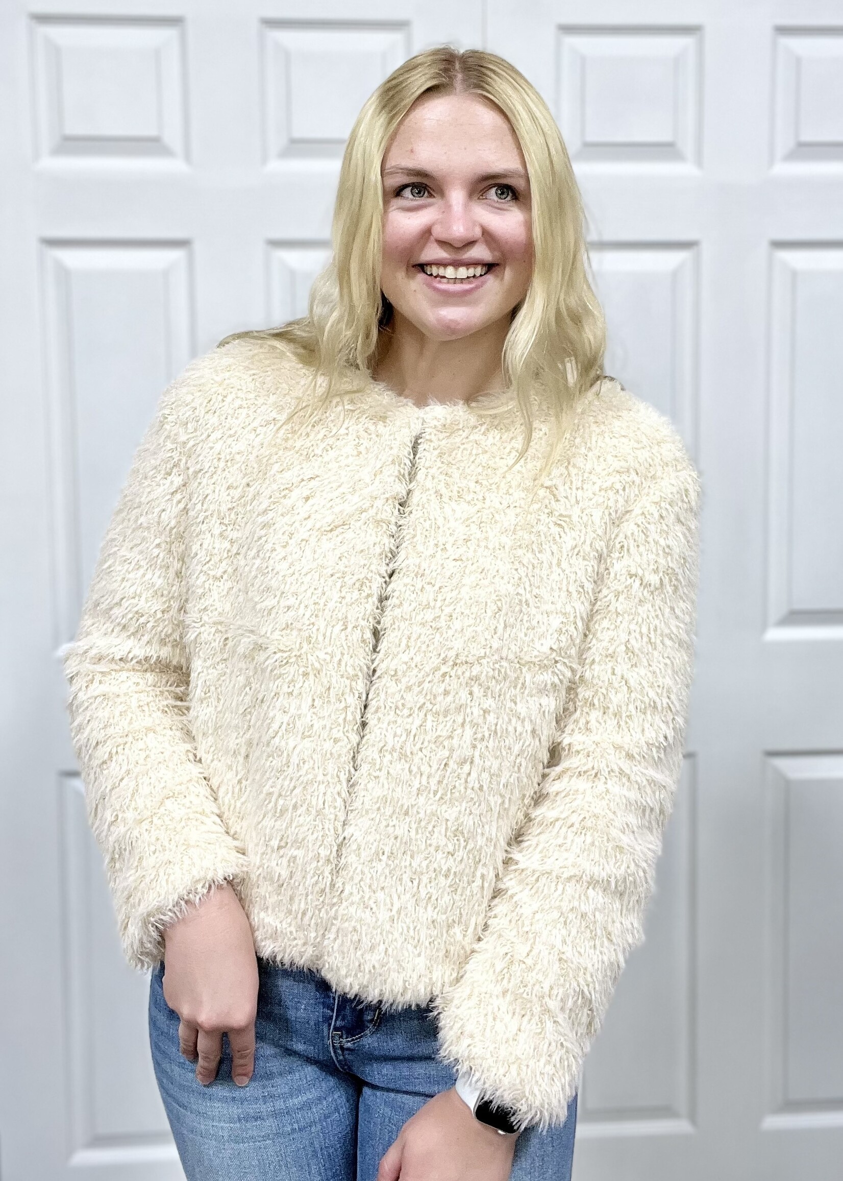 Blu Pepper Cream Faux Fur Jacket