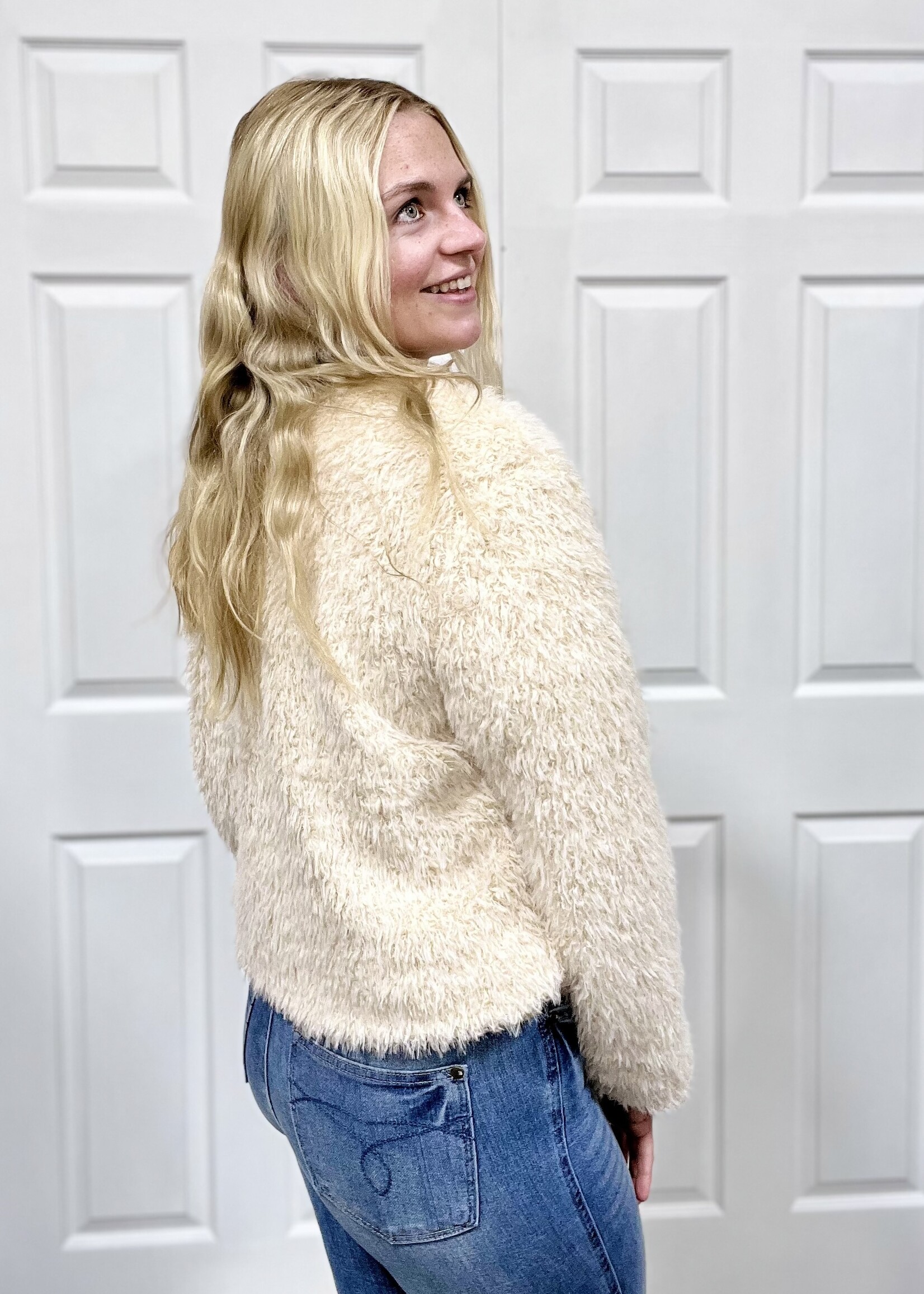 Blu Pepper Cream Faux Fur Jacket