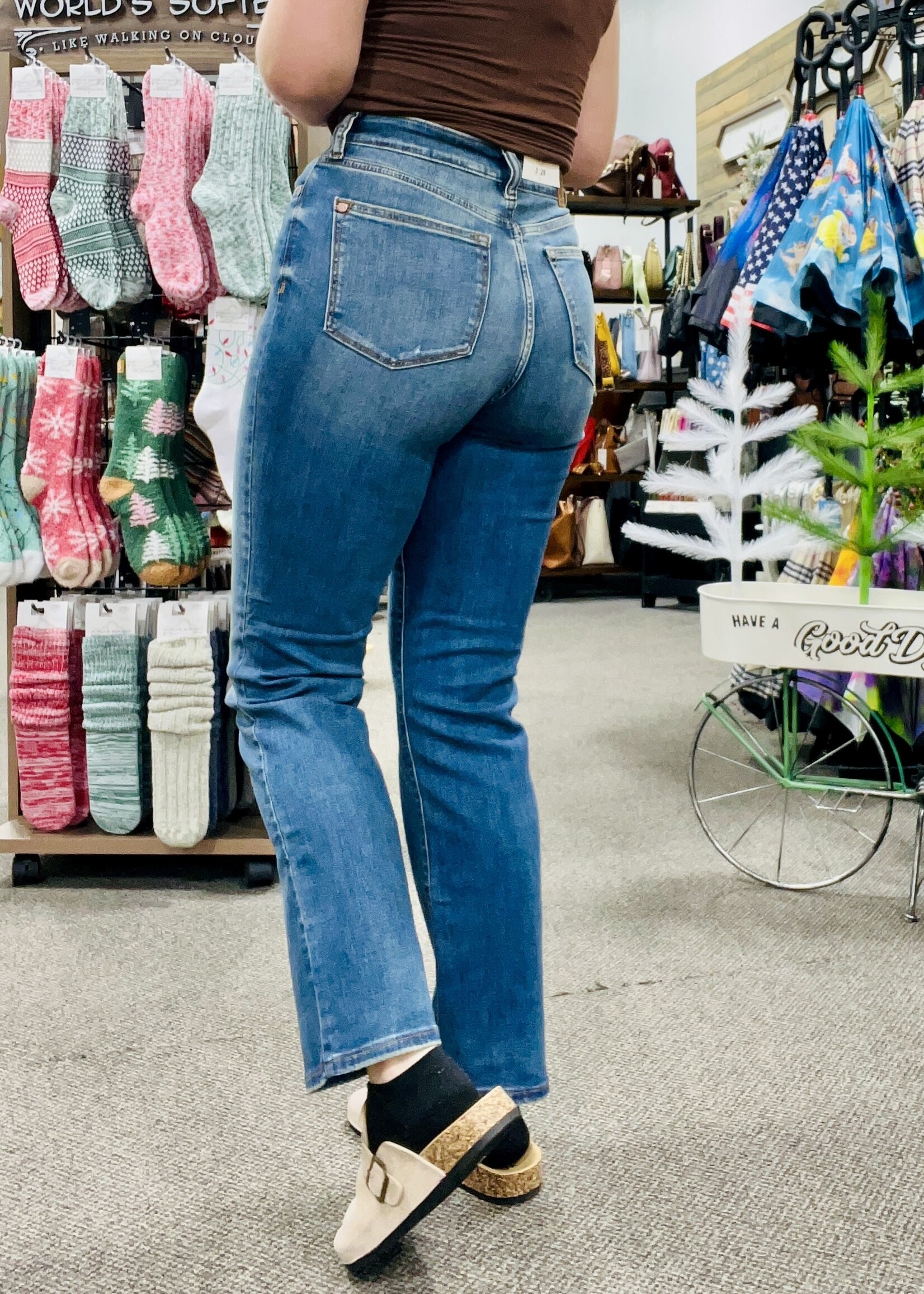 Judy Blue Walk the Line Straight Fit Jeans